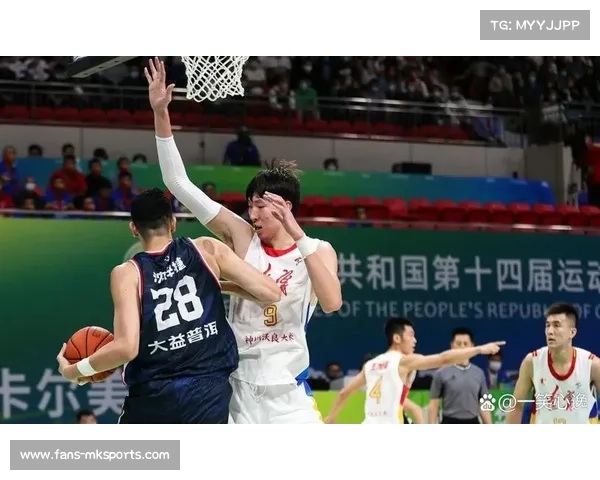 中国男篮集训注重团队配合提升短板加速备战国际赛事 中国男篮集训注重团队配合提升短板加速备战国际赛事